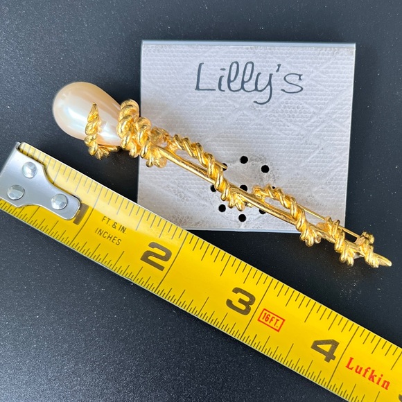 🚨3 for $15🚨 LILLY’S - Straight Pin Brooch with Faux Pearl - Picture 3 of 4